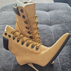 Stylish Tan Lace-Up Women's Boots